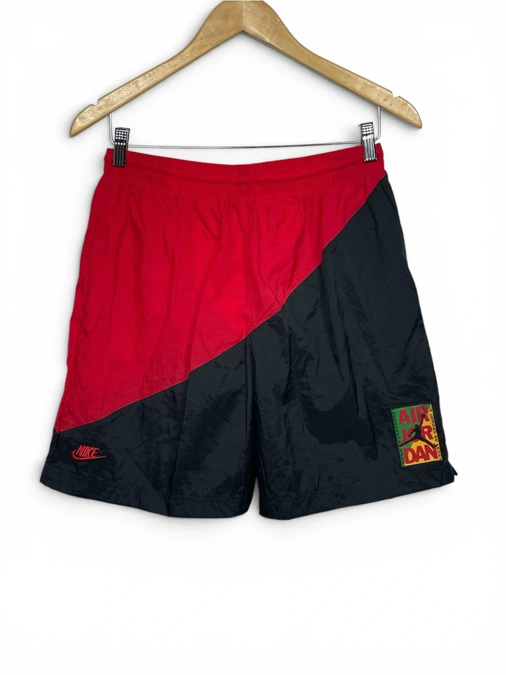 Vintage Nike Air Jordan Black & Red Athletic basketball Shorts Large